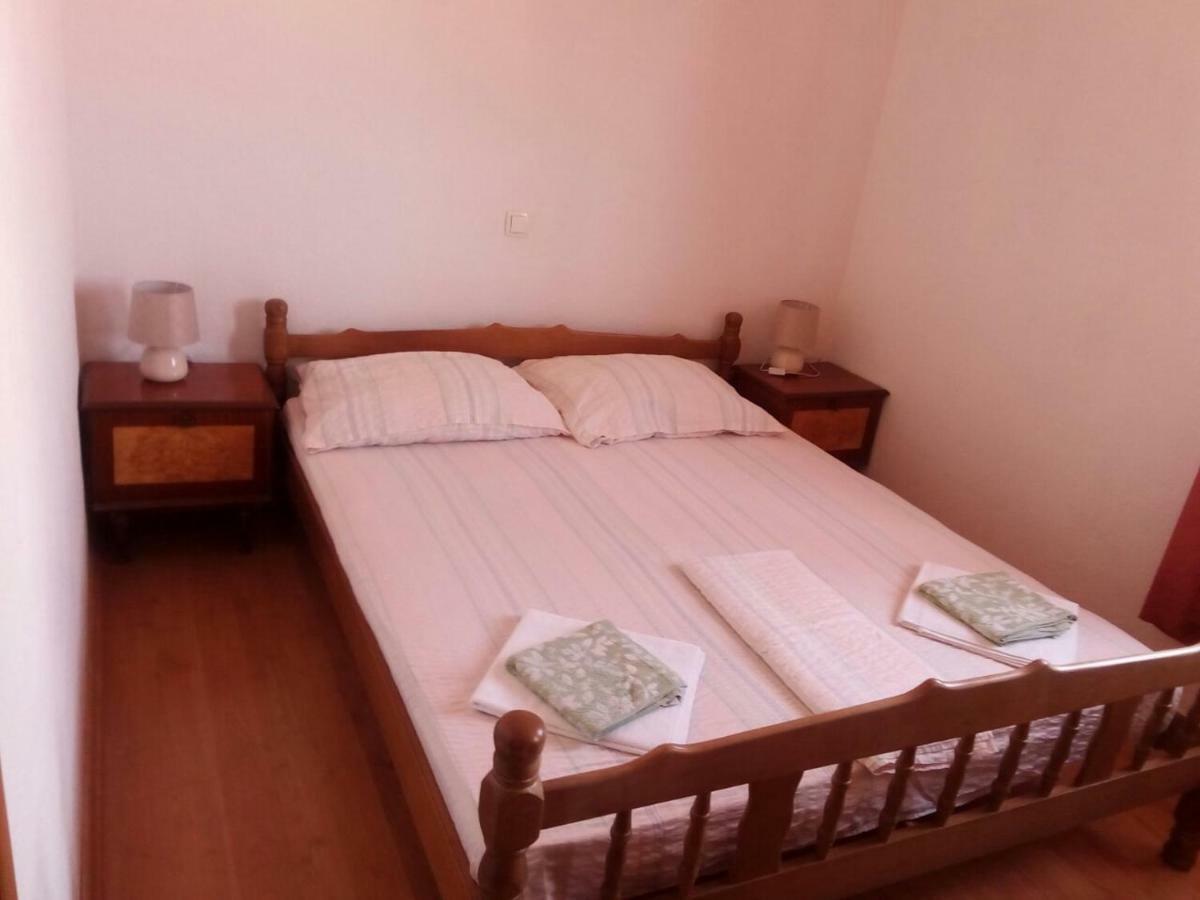 Apartment Zoki 1 Сень Екстер'єр фото